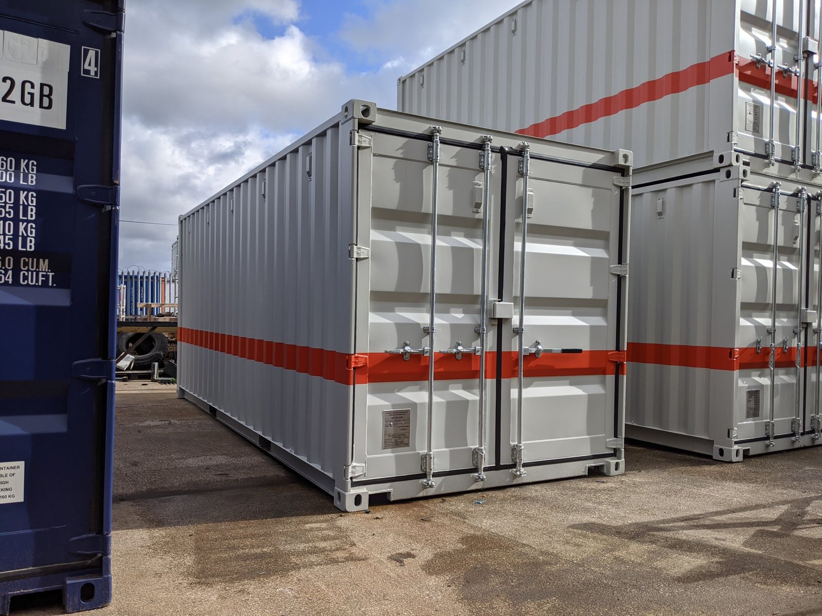NEW 20FT WORKSHOP CONTAINERS – Built for Durability & Performance