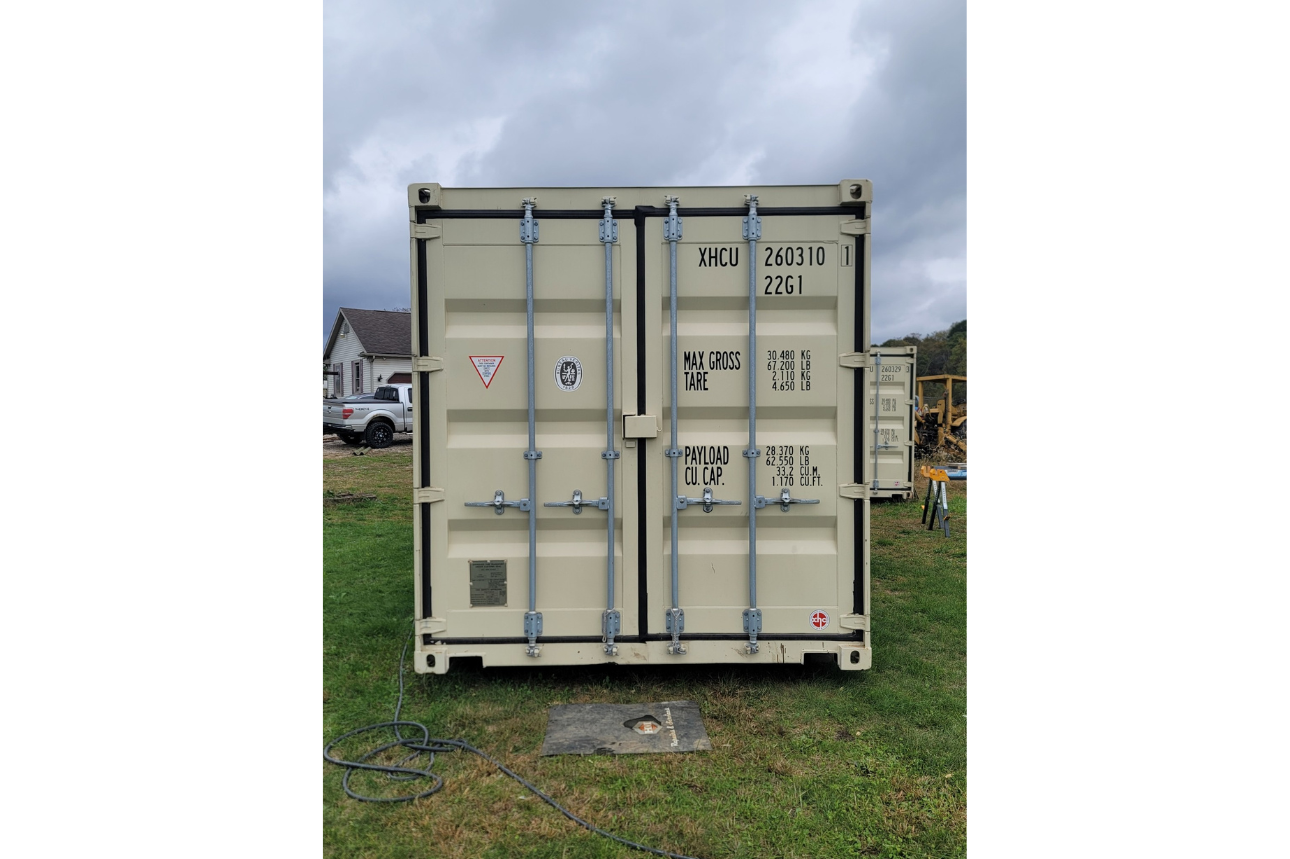 20ft Standard 1 Trip Modified Shipping Container With Man Door (20MOD1TRIP)