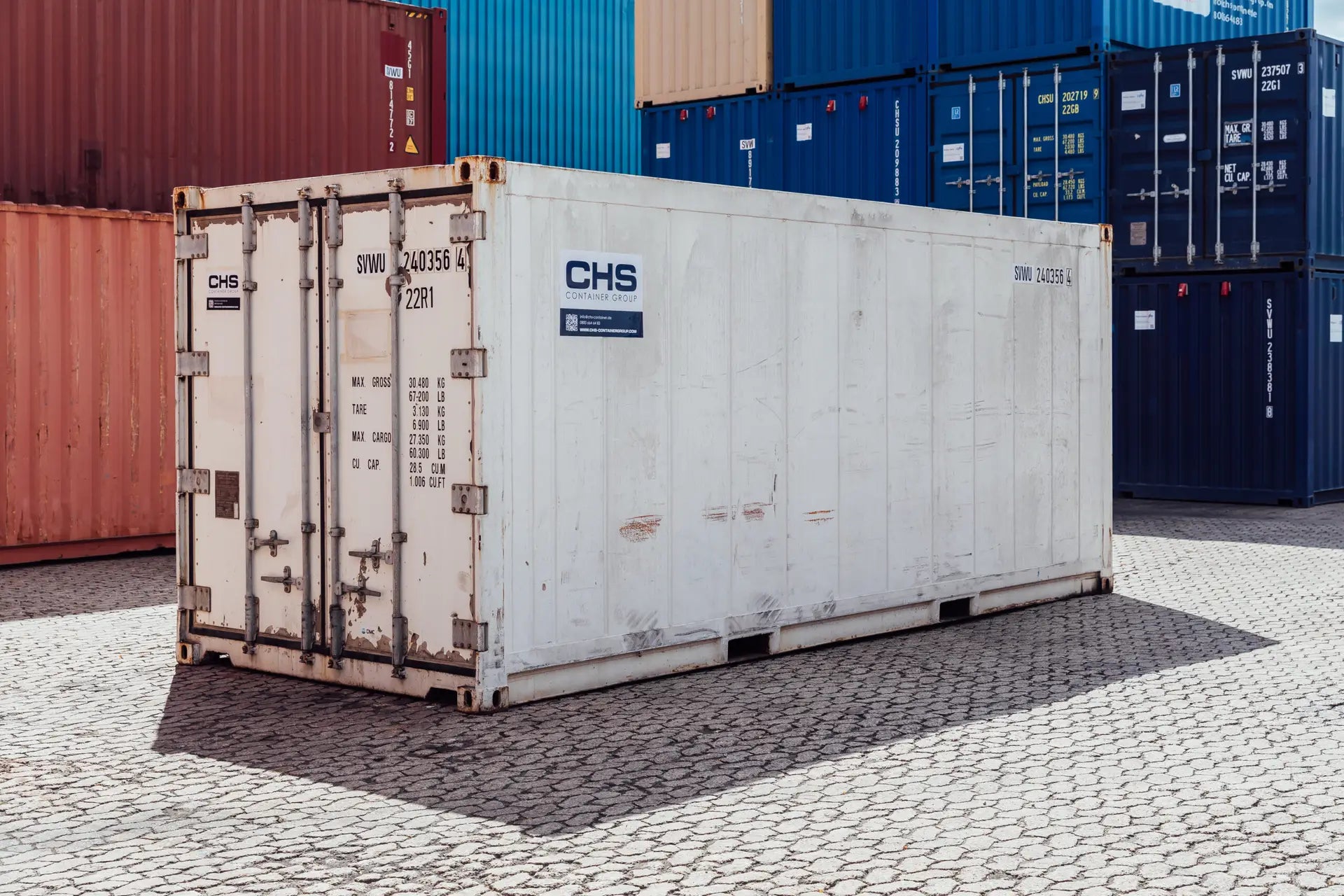20ft shipping container reefer white used corner right front scaled 1.webp