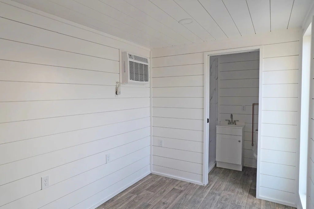 20ft Modern Cabin Shipping Container (20STMCBN)