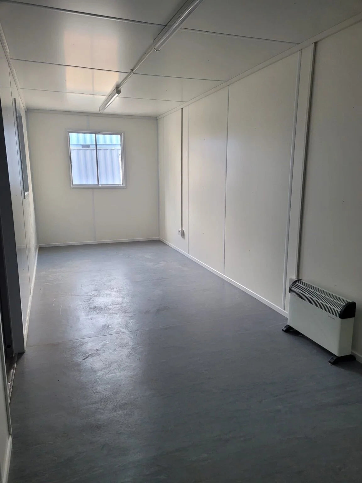 30ft ModiBox Office