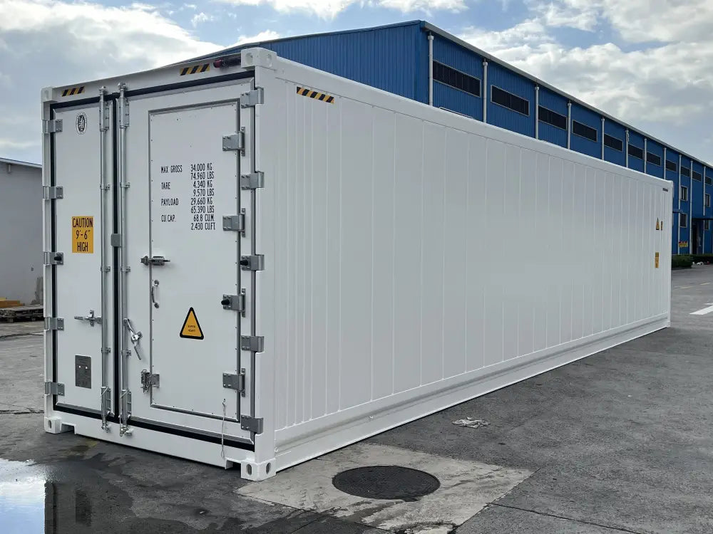 40ft shipping container reefer white new corner right front.webp