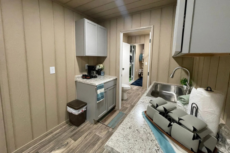 40ft Bunkhouse Cabin Shipping Container (40HCBH)