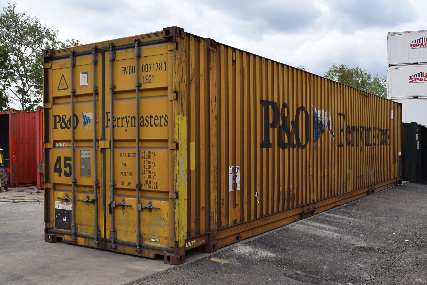 45ft shipping container 1.jpeg