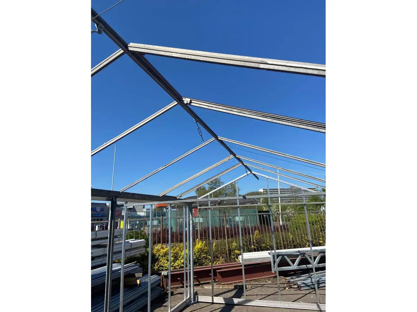 Recreational greenhouse (approx. 21m²)
