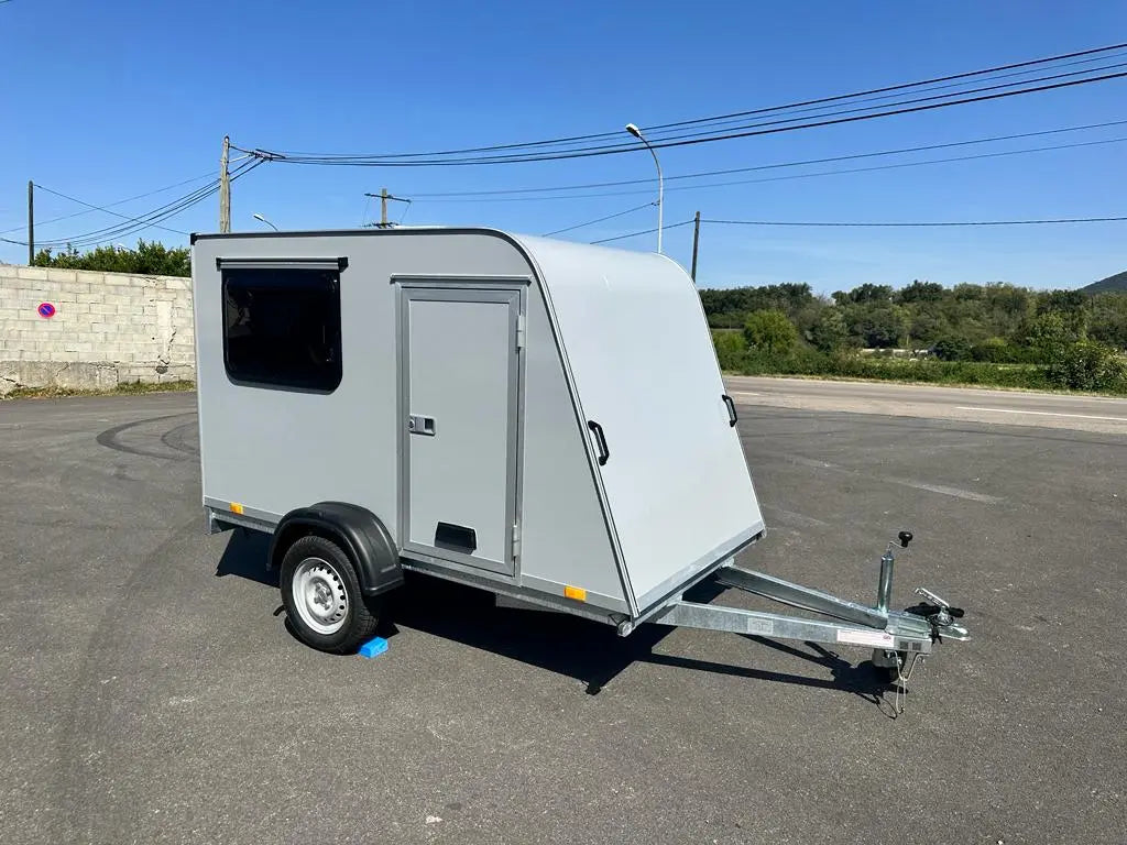 Mini Caravan B7526
