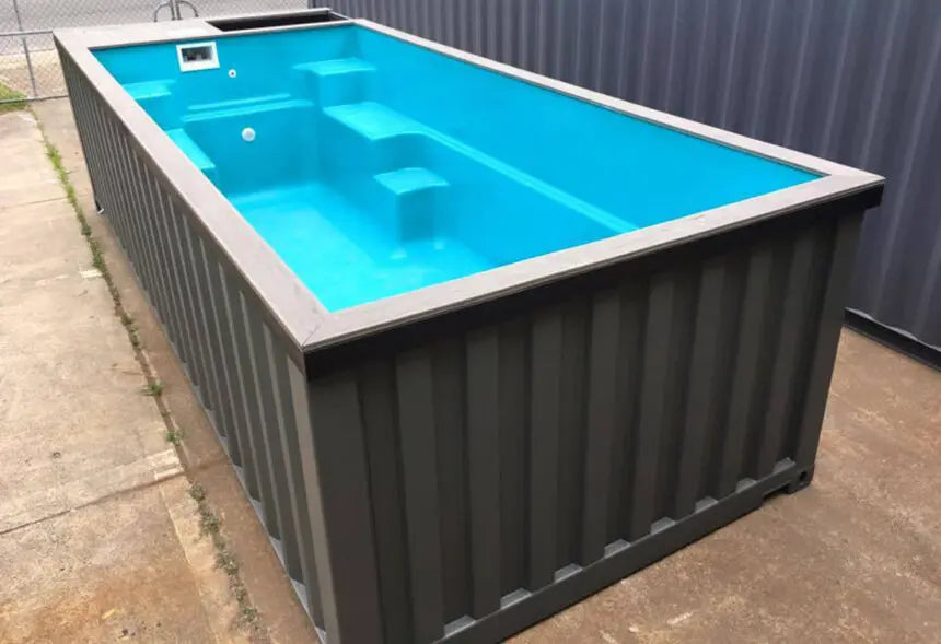 Factory-customized fiberglass swimming pool