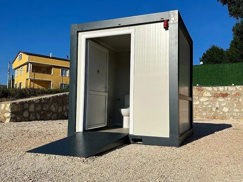 Toilet container for disabled people, 220 x 220 cm