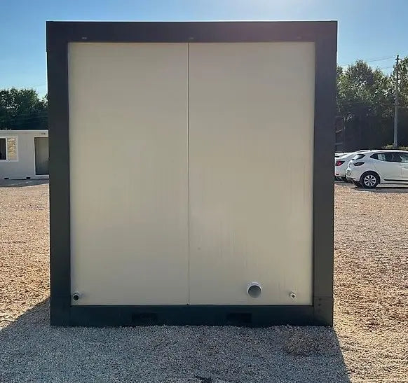 Toilet container for disabled people, 220 x 220 cm