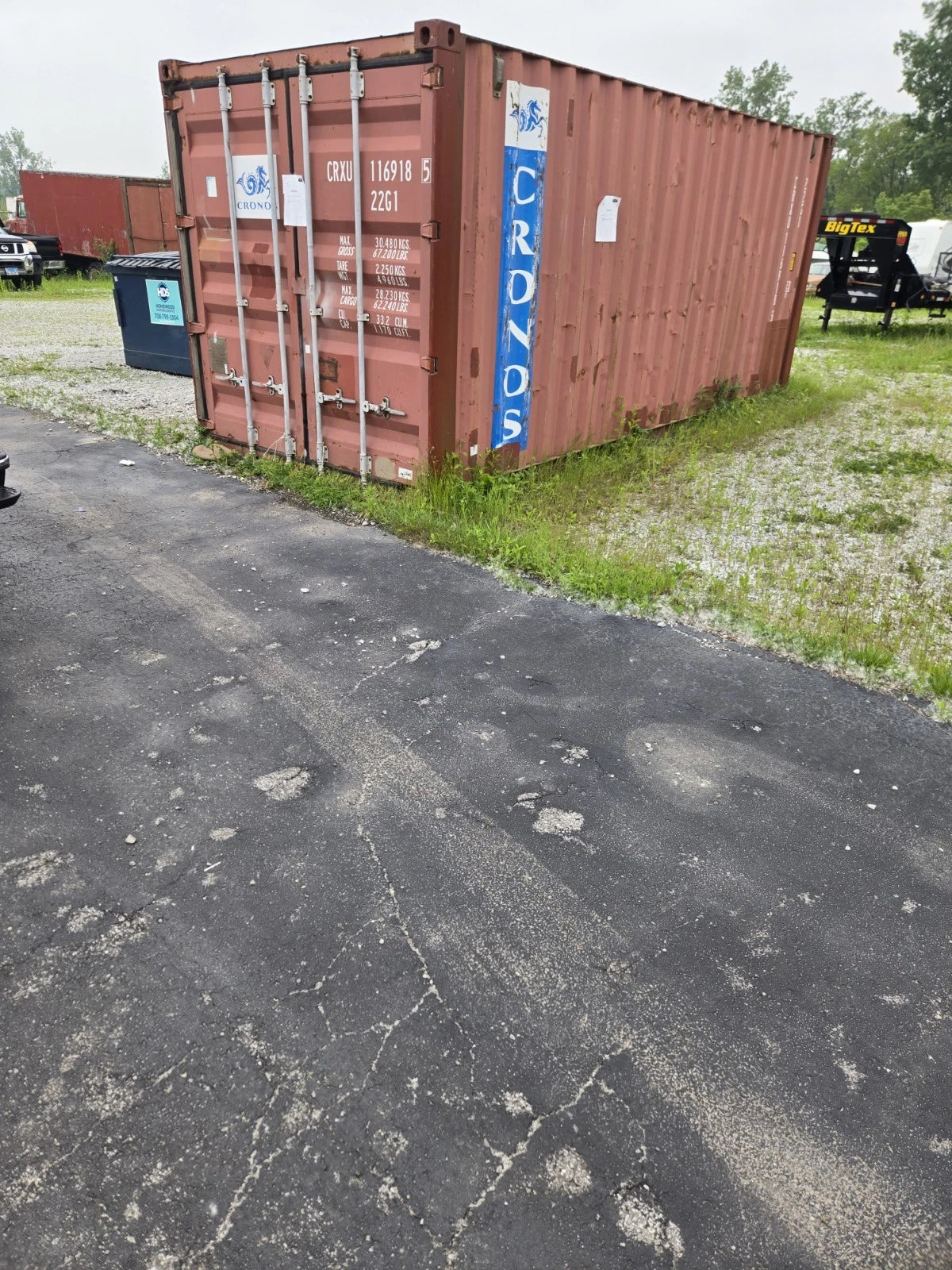 Durable and Affordable 20′ Storage Containers / Storage Pods
