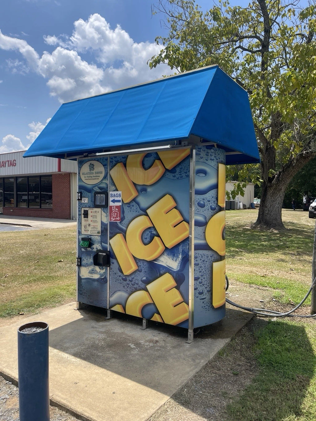 Ice Depot – Commercial Ice Vending Machine (High Capacity)