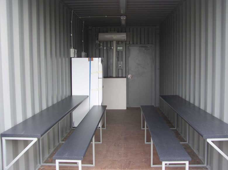 Lunchroom Containers